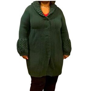 Old Navy Snap button Sweater size XXL